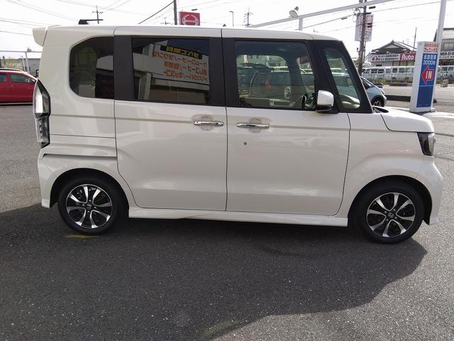 Ｎ－ＢＯＸカスタム Ｇ・Ｌホンダセンシング★禁煙★ＬＥＤライト★パワスラ★　禁煙車★ホンダセンシング★レーダークルーズ★ＣＤオーディオ★ビルトインＥＴＣ★ＬＥＤヘッドライト＆フォグ★パワースライドドア★充電用ＵＳＢ★車線維持支援★誤発進抑制★路外逸脱抑制★スマートキー２本★（23枚目）