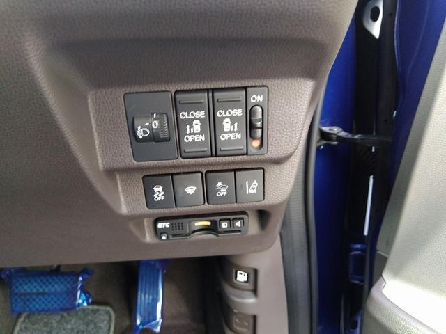 フリード Ｇ・ホンダセンシング☆☆１オーナ☆禁煙☆両側電動Ｄ☆試乗ＯＫ　禁煙車☆ワンオーナー☆両側電動ドア☆６人乗☆ナビ☆ＴＶ☆バックカメラ☆レーダークルーズ☆ホンダセンシング☆ＥＴＣ☆プッシュスタート☆スマートキー２☆Ｂｌｕｅｔｏｏｔｈ☆走行５．５万ＫＭ☆試乗出来ます☆（16枚目）