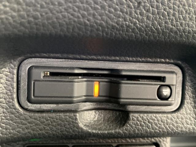 N-BOXカスタム Lターボ☆☆後期☆ホンダS☆8型ナビ☆Bカメラ☆両側電動☆ MC後期型☆2トーンルーフ☆8型ナビ☆Bluetooth☆バックカメラ☆ホンダセンシング☆ビルトインETC☆両側電動ドア☆追従走行☆ヒーター付フルレザー調シート☆LED☆ドラレコ☆専用AW☆試乗OK☆(12枚目)