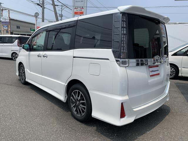 ヴォクシー ZS煌2 ☆☆9型ナビ☆フリップダウン☆両側電動☆Bカメラ☆ 純正9インチナビ☆バックカメラ☆Bluetooth☆TV☆12型フリップダウンモニター☆両側ワンタッチ電動ドア☆LEDオートライト&フォグ☆セーフティセンス☆ビルトインETC☆禁煙車☆試乗予約受付中☆(26枚目)