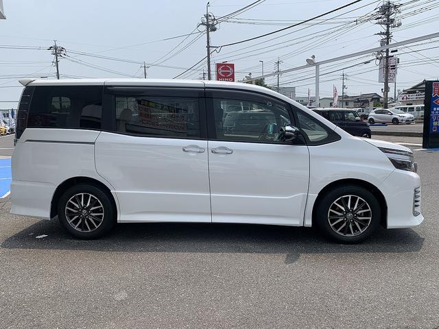 ヴォクシー ZS煌2 ☆☆9型ナビ☆フリップダウン☆両側電動☆Bカメラ☆ 純正9インチナビ☆バックカメラ☆Bluetooth☆TV☆12型フリップダウンモニター☆両側ワンタッチ電動ドア☆LEDオートライト&フォグ☆セーフティセンス☆ビルトインETC☆禁煙車☆試乗予約受付中☆(55枚目)