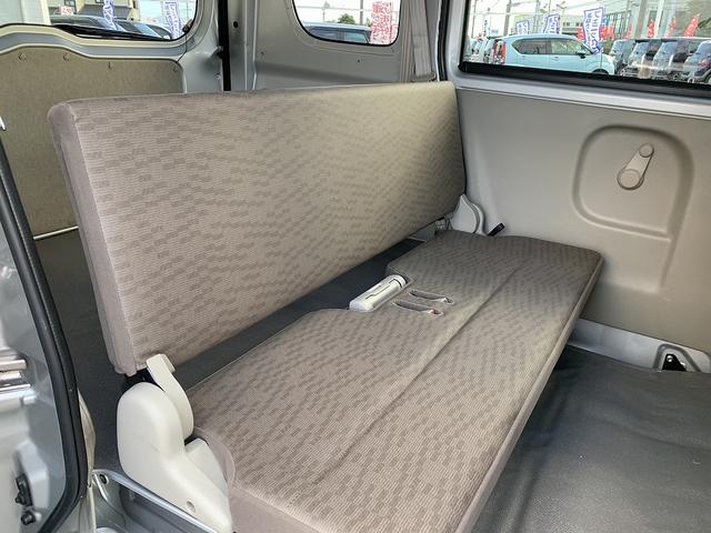 ＮＶ１００クリッパーバン ＤＸ　セーフティパッケージ　☆切替４ＷＤ☆衝突軽減ブレーキ☆　切替４ＷＤ☆ハイルーフ☆デュアルカメラブレーキサポート☆ナビＴＶ☆オートハイビーム☆パーキングソナー☆両側スライドドア☆５ＡＧＳ☆プライバシーガラス☆横滑り防止機能☆エアコン☆パワステ☆試乗ＯＫ（19枚目）