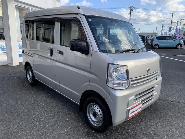 ＮＶ１００クリッパーバン ＤＸ　セーフティパッケージ　☆切替４ＷＤ☆衝突軽減ブレーキ☆　切替４ＷＤ☆ハイルーフ☆デュアルカメラブレーキサポート☆ナビＴＶ☆オートハイビーム☆パーキングソナー☆両側スライドドア☆５ＡＧＳ☆プライバシーガラス☆横滑り防止機能☆エアコン☆パワステ☆試乗ＯＫ（23枚目）