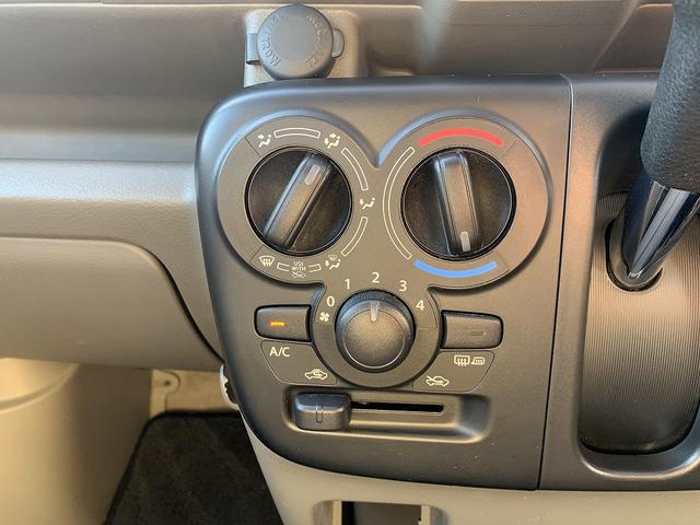 エブリイ ジョインターボ　☆４ＷＤ☆ハイルーフ☆リフトアップ☆ナビ☆　４ＷＤ☆リフトアップ☆ハイルーフ☆ＩＣターボ☆衝突軽減ブレーキ☆プラスラインＦＲショートバンパー☆革調シートカバー☆オールテレーンタイヤ☆１５ＡＷ☆Ｂｌｕｅｔｏｏｔｈ☆ウッドコンビハンドル☆試乗ＯＫ（8枚目）