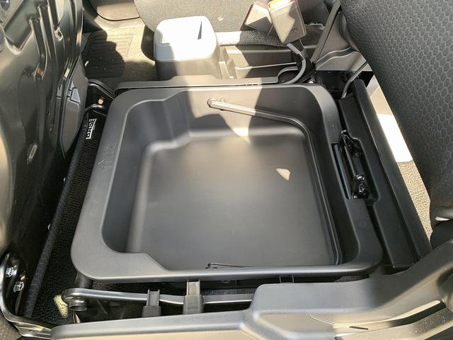 SUZUKI SPACIA BASE XF