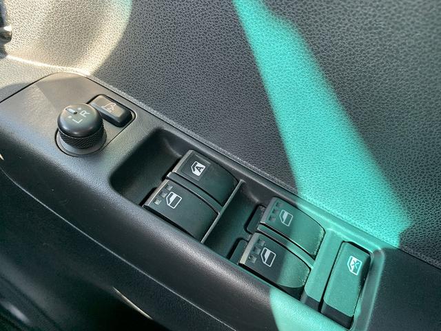 ムーヴコンテ X リミテッド ☆禁煙車☆ナビTV☆バックカメラ☆ETC☆ 禁煙車☆ナビTV☆Bluetooth☆バックカメラ☆ETC☆ドラレコ☆LEDオートライト☆エコアイドル☆スマートキー☆ベンチシート☆ウィンカーミラー☆電格ミラー☆マット☆プライバシーガラス☆試乗OK(11枚目)
