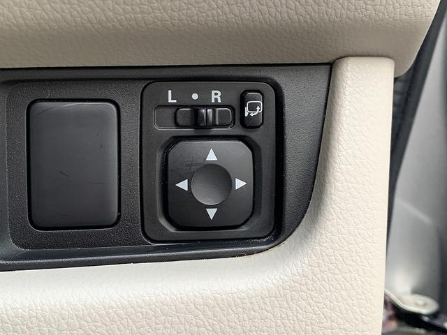 デイズ J エマージェンシーブレーキ☆SDナビTV☆キーレスキー☆ SDナビ☆フルエセグTV☆DVD再生☆エマージェンシーブレーキ☆キーレスエントリー☆横滑り防止機能☆オートリトラミラー☆SOFIX☆ヘッドライトレベライザー☆ベンチシート☆フロアマット☆試乗OK☆(6枚目)