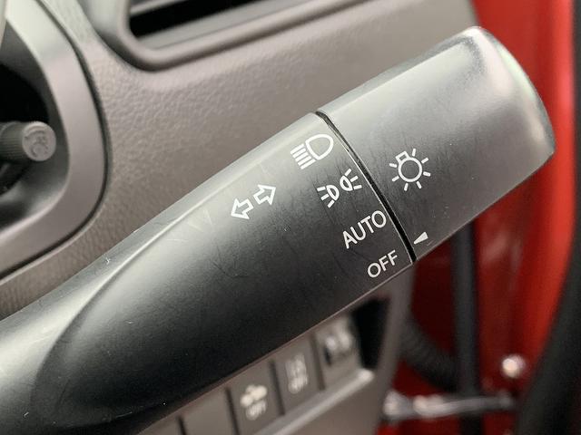 スイフト XGリミテッド ☆禁煙車☆デュアルセンサーブレーキサポート☆ 8インチメモリーナビTV☆Bluetooth☆バックカメラ☆デュアルセンサーブレーキサポート☆追従走行☆シートヒーター☆スマートキー☆プッシュスタート☆LEDオートライト☆横滑り防止機能☆試乗OK☆(46枚目)