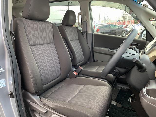 フリード Ｇ・ホンダセンシング　☆メモリーナビＴＶ☆両側電動スライド☆　ホンダセンシング☆メモリーナビＴＶ☆バックカメラ☆ビルトインＥＴＣ☆両側電動スライドドア☆追従走行☆アイドリングストップ☆ＬＥＤオートライト☆スマートキー☆プッシュスタート☆ウォークスルー☆試乗ＯＫ☆（18枚目）