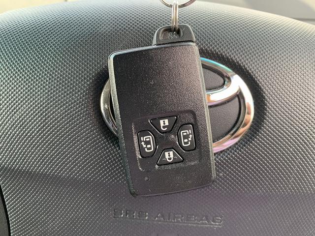 ナビTV☆Bluetooth☆バックカメラ☆ETC☆フリップウンモニター☆両側電動スライドドア☆HIDライト☆LEDフォグ☆スマートキー☆プッシュスタート☆ウッドコンビハンドル☆7人乗り☆試乗OK