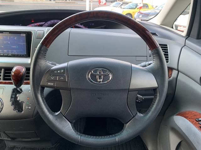 ナビTV☆Bluetooth☆バックカメラ☆ETC☆フリップウンモニター☆両側電動スライドドア☆HIDライト☆LEDフォグ☆スマートキー☆プッシュスタート☆ウッドコンビハンドル☆7人乗り☆試乗OK