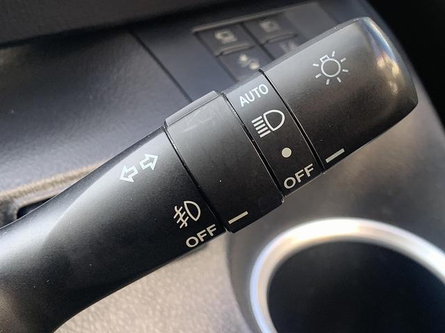 シエンタ ハイブリッド　ファンベースＧ　グランパー　☆特別仕様車☆　トヨタセーフティセンス☆ＳＤナビＴＶ☆Ｂｌｕｅｔｏｏｔｈ☆パノラマモニター☆ビルトインＥＴＣ☆前後ドラレコ☆アルパインフリップダウンモニター☆両側電動スライドドア☆ＬＥＤライト☆ＬＥＤフォグ☆試乗ＯＫ（32枚目）