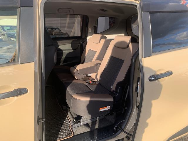 シエンタ ハイブリッド　ファンベースＧ　グランパー　☆特別仕様車☆　トヨタセーフティセンス☆ＳＤナビＴＶ☆Ｂｌｕｅｔｏｏｔｈ☆パノラマモニター☆ビルトインＥＴＣ☆前後ドラレコ☆アルパインフリップダウンモニター☆両側電動スライドドア☆ＬＥＤライト☆ＬＥＤフォグ☆試乗ＯＫ（46枚目）