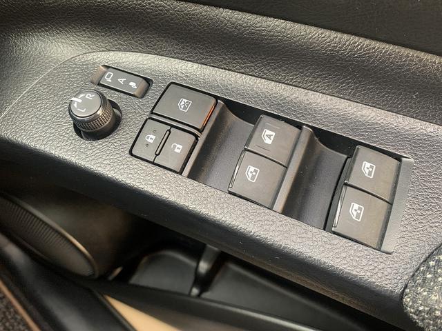 シエンタ ハイブリッド　ファンベースＧ　グランパー　☆特別仕様車☆　トヨタセーフティセンス☆ＳＤナビＴＶ☆Ｂｌｕｅｔｏｏｔｈ☆パノラマモニター☆ビルトインＥＴＣ☆前後ドラレコ☆アルパインフリップダウンモニター☆両側電動スライドドア☆ＬＥＤライト☆ＬＥＤフォグ☆試乗ＯＫ（47枚目）