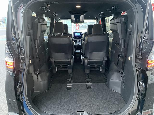 ヴォクシー ＨＶ　Ｓ－Ｇ　☆後期☆８型モニター☆全周カメラ☆フリップＤ☆　ＦＭＣ後期モデル☆専用８型モニター☆全周カメラ☆Ｂｌｕｅｔｏｏｔｈ☆１４型フリップダウンモニタ☆レーダークルーズ☆電動パーキング☆パワスラ☆ＬＥＤライト☆ＥＴＣ２．０☆走行１．６万Ｋ☆試乗予約受付中☆（20枚目）