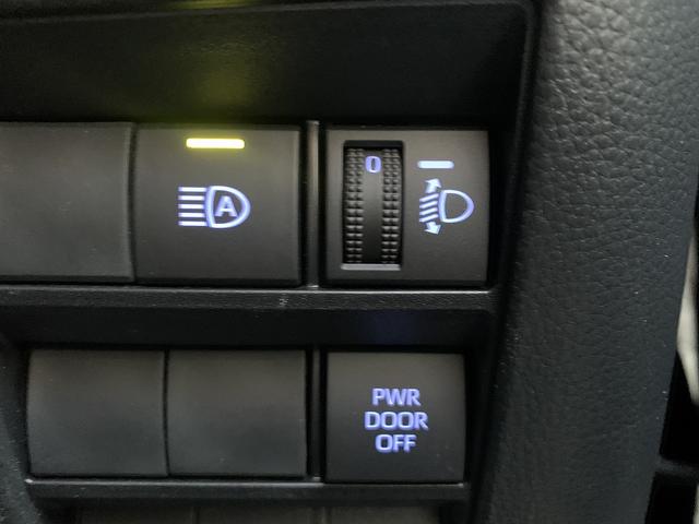 ヴォクシー ＨＶ　Ｓ－Ｇ　☆後期☆８型モニター☆全周カメラ☆フリップＤ☆　ＦＭＣ後期モデル☆専用８型モニター☆全周カメラ☆Ｂｌｕｅｔｏｏｔｈ☆１４型フリップダウンモニタ☆レーダークルーズ☆電動パーキング☆パワスラ☆ＬＥＤライト☆ＥＴＣ２．０☆走行１．６万Ｋ☆試乗予約受付中☆（45枚目）