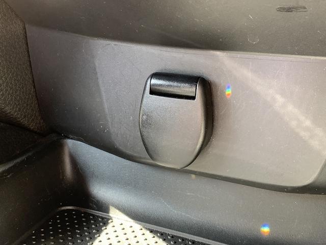 エクストレイル 20XエマブレPKG4WD ☆ワンオーナー☆8型ナビ 4WD☆オーサムフルエアロ☆エイトデザインFグリル☆8インチSDナビ☆Bluetooth☆バックカメラ☆ETC☆軽減ブレーキ星LEDライト☆カブロンシート☆前席シートヒーター☆試乗予約受付中☆(14枚目)