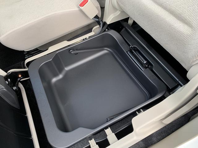 ワゴンR FA ☆走行距離1.7万km☆禁煙車☆人気のホワイトカラー☆ 走行距離1.7万km☆禁煙車☆純正オーディオプレイヤー☆キーレスエントリー☆横滑り防止機能☆ヘッドライトレベライザー☆ベンチシート☆CVT☆WSRS☆電格ミラー☆ドアバイザー☆フロアマット☆試乗OK(36枚目)