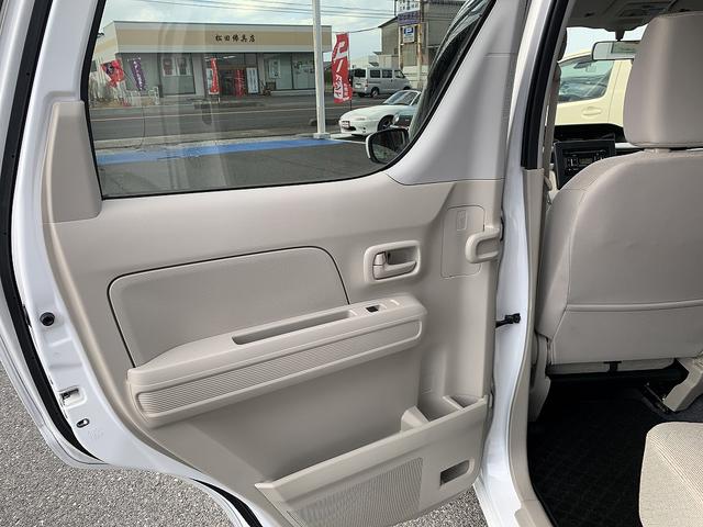 ワゴンR FA ☆走行距離1.7万km☆禁煙車☆人気のホワイトカラー☆ 走行距離1.7万km☆禁煙車☆純正オーディオプレイヤー☆キーレスエントリー☆横滑り防止機能☆ヘッドライトレベライザー☆ベンチシート☆CVT☆WSRS☆電格ミラー☆ドアバイザー☆フロアマット☆試乗OK(38枚目)