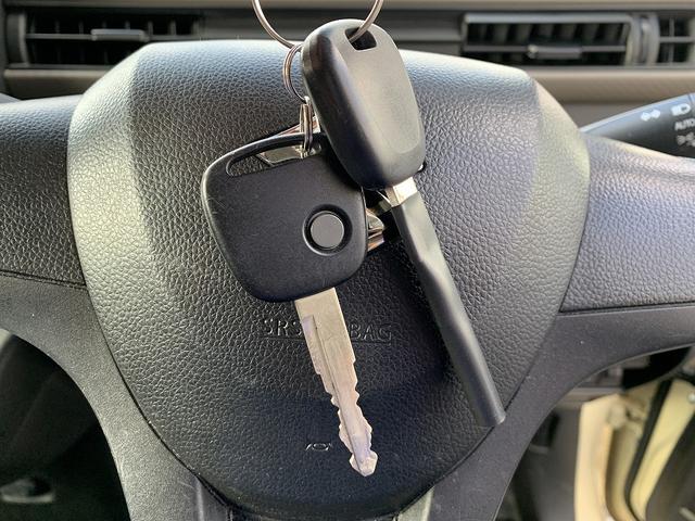 ワゴンR FA ☆4WD☆禁煙車☆デュアルセンサーブレーキサポート☆ 4WD☆禁煙車☆デュアルセンサーブレーキサポート☆純正オーディオ☆パーキングソナー☆横滑り防止機能☆オートライト☆キーレスエントリー☆シートヒーター☆ヘッドライトレベライザー☆ISOFIX☆試乗OK(13枚目)