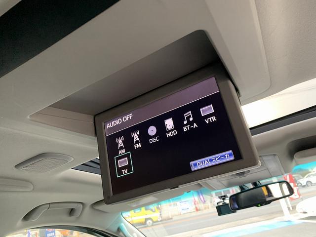 ヴェルファイアハイブリッド ＺＲプレミアムシートＥＤ　４ＷＤ☆モデリスタエアロ☆　４ＷＤ☆リアエンターテイメント☆モデリスタエアロ☆Ｗサンルーフ☆エグゼグティブパワーシート☆前席ヒーター付き本革シート☆電動リアゲート☆ローダウン☆ウッドコンビハンドル☆両側電動ドア☆試乗予約受付中☆（4枚目）