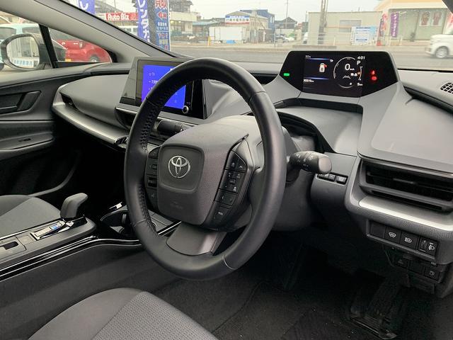 TOYOTA PRIUS X