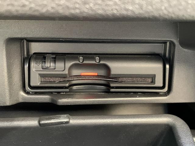 セレナ ハイウェイスター Vセレクション ☆両側電動スライドドア☆ 9インチSDナビTV☆Bluetooth☆アラウンドビューモニター☆フリップダウンモニター☆エマージェンシーブレーキ☆両側電動スライド☆インテリキー☆プッシュスタート☆クルーズコントロール☆試乗OK(9枚目)