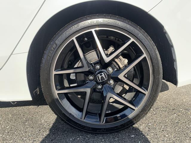 シビック ｅ：ＨＥＶ　☆ホンダセンシング☆ＢＯＳＥサウンド☆ナビＴＶ☆　ホンダセンシング☆９インチメーカーナビ☆Ｂｌｕｅｔｏｏｔｈ☆バックカメラ☆ＥＴＣ☆ＢＯＳＥサウンド☆ハーフレザーシート☆前席シートヒーター☆スマートキー☆プッシュスタート☆パドルシフト☆試乗ＯＫ（29枚目）