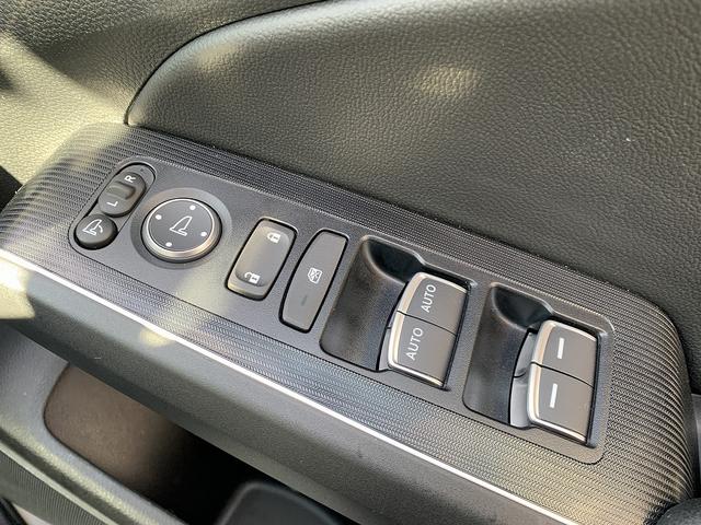 シビック ｅ：ＨＥＶ　☆ホンダセンシング☆ＢＯＳＥサウンド☆ナビＴＶ☆　ホンダセンシング☆９インチメーカーナビ☆Ｂｌｕｅｔｏｏｔｈ☆バックカメラ☆ＥＴＣ☆ＢＯＳＥサウンド☆ハーフレザーシート☆前席シートヒーター☆スマートキー☆プッシュスタート☆パドルシフト☆試乗ＯＫ（33枚目）