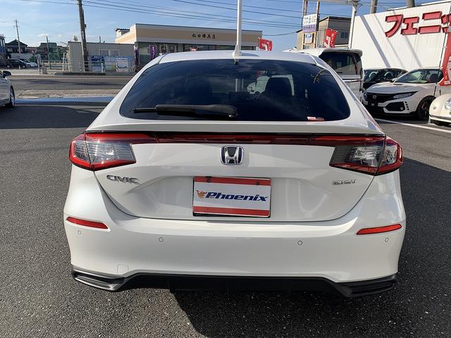 シビック ｅ：ＨＥＶ　☆ホンダセンシング☆ＢＯＳＥサウンド☆ナビＴＶ☆　ホンダセンシング☆９インチメーカーナビ☆Ｂｌｕｅｔｏｏｔｈ☆バックカメラ☆ＥＴＣ☆ＢＯＳＥサウンド☆ハーフレザーシート☆前席シートヒーター☆スマートキー☆プッシュスタート☆パドルシフト☆試乗ＯＫ（71枚目）