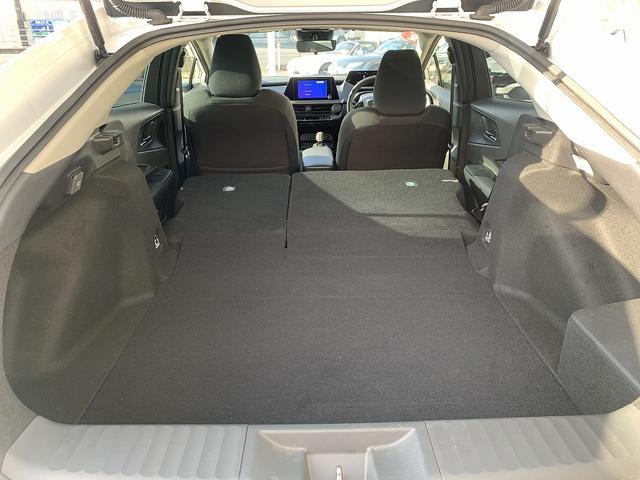 プリウス Ｇ　☆４ＷＤ☆８インチＤＳＰオーディオ☆トヨタセーフティＳ☆　４ＷＤ☆８インチＤＳＰオーディオ☆Ｂｌｕｅｔｏｏｔｈ☆バックカメラ☆ＥＴＣ２．０☆トヨタセーフティセンス☆追従走行☆前席シートヒーター☆スマートキー☆プッシュスタート☆ＬＥＤオートライト☆試乗ＯＫ（21枚目）