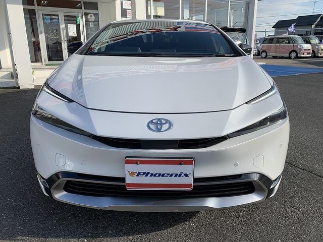 プリウス Ｇ　☆４ＷＤ☆８インチＤＳＰオーディオ☆トヨタセーフティＳ☆　４ＷＤ☆８インチＤＳＰオーディオ☆Ｂｌｕｅｔｏｏｔｈ☆バックカメラ☆ＥＴＣ２．０☆トヨタセーフティセンス☆追従走行☆前席シートヒーター☆スマートキー☆プッシュスタート☆ＬＥＤオートライト☆試乗ＯＫ（22枚目）