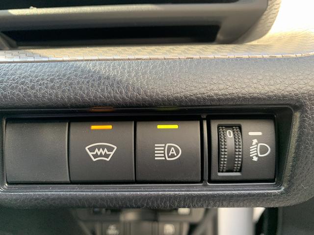 プリウス Ｇ　☆４ＷＤ☆８インチＤＳＰオーディオ☆トヨタセーフティＳ☆　４ＷＤ☆８インチＤＳＰオーディオ☆Ｂｌｕｅｔｏｏｔｈ☆バックカメラ☆ＥＴＣ２．０☆トヨタセーフティセンス☆追従走行☆前席シートヒーター☆スマートキー☆プッシュスタート☆ＬＥＤオートライト☆試乗ＯＫ（48枚目）