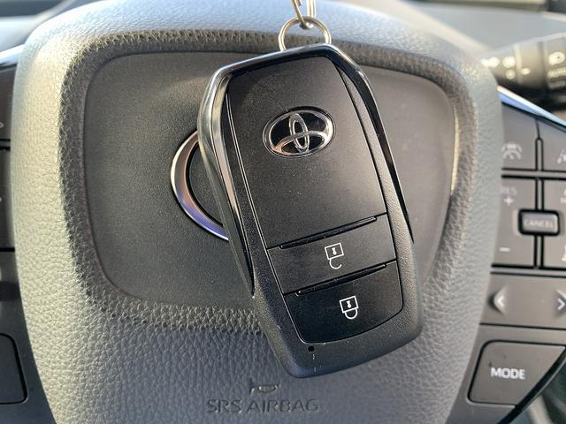 プリウス Ｇ　☆４ＷＤ☆８インチＤＳＰオーディオ☆トヨタセーフティＳ☆　４ＷＤ☆８インチＤＳＰオーディオ☆Ｂｌｕｅｔｏｏｔｈ☆バックカメラ☆ＥＴＣ２．０☆トヨタセーフティセンス☆追従走行☆前席シートヒーター☆スマートキー☆プッシュスタート☆ＬＥＤオートライト☆試乗ＯＫ（60枚目）