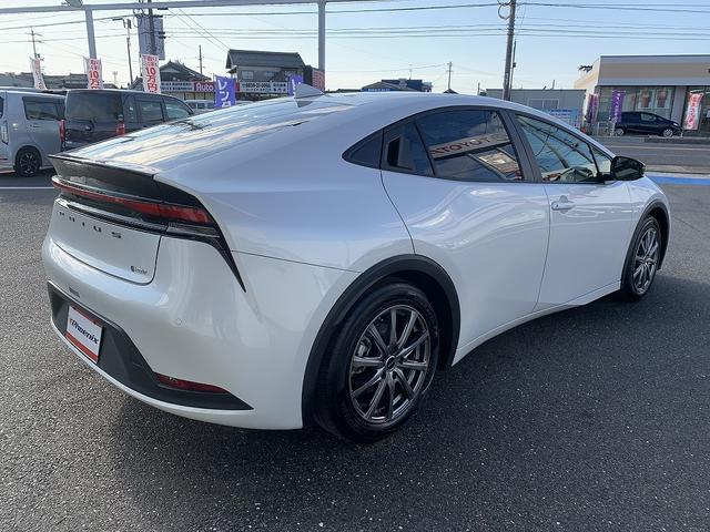 プリウス Ｇ　☆４ＷＤ☆８インチＤＳＰオーディオ☆トヨタセーフティＳ☆　４ＷＤ☆８インチＤＳＰオーディオ☆Ｂｌｕｅｔｏｏｔｈ☆バックカメラ☆ＥＴＣ２．０☆トヨタセーフティセンス☆追従走行☆前席シートヒーター☆スマートキー☆プッシュスタート☆ＬＥＤオートライト☆試乗ＯＫ（75枚目）