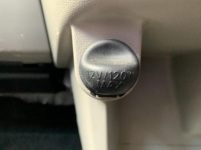 ステラ Ｌ　スマートアシスト　４ＷＤ☆メモリーナビＴＶ☆Ｂｌｕｅｔｏｏｔｈ☆バックカメラ☆ＥＴＣ☆ステアリングスイッチ☆スマートアシスト☆エコアイドル☆キーレスキー☆シートヒーター☆横滑り防止☆ベンチシート☆フロアマット☆試乗ＯＫ（16枚目）