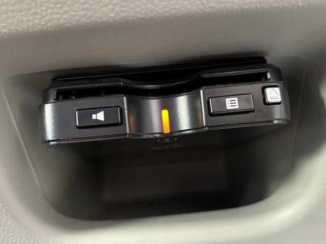 ステラ Ｌ　スマートアシスト　４ＷＤ☆メモリーナビＴＶ☆Ｂｌｕｅｔｏｏｔｈ☆バックカメラ☆ＥＴＣ☆ステアリングスイッチ☆スマートアシスト☆エコアイドル☆キーレスキー☆シートヒーター☆横滑り防止☆ベンチシート☆フロアマット☆試乗ＯＫ（42枚目）