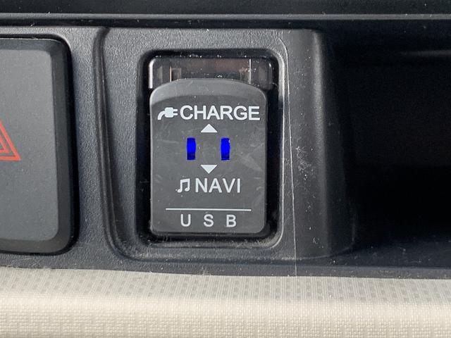 ステラ Ｌ　スマートアシスト　４ＷＤ☆メモリーナビＴＶ☆Ｂｌｕｅｔｏｏｔｈ☆バックカメラ☆ＥＴＣ☆ステアリングスイッチ☆スマートアシスト☆エコアイドル☆キーレスキー☆シートヒーター☆横滑り防止☆ベンチシート☆フロアマット☆試乗ＯＫ（78枚目）