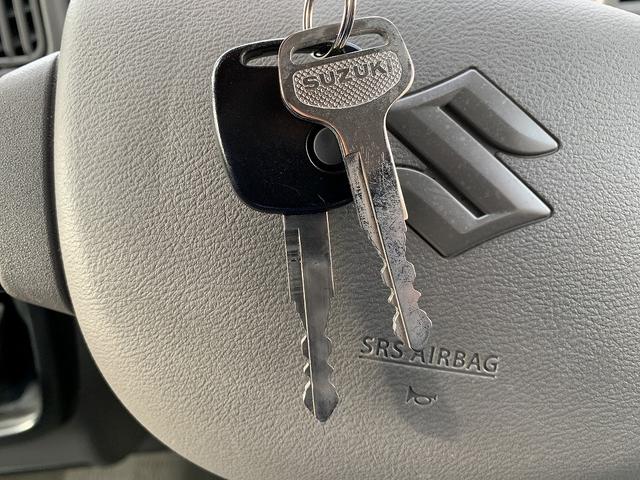 エブリイ ジョインターボ　☆４ＷＤ☆５速ＭＴ☆ＥＴＣ☆スライドドア☆　４ＷＤ☆５速ＭＴ☆純正オーディオ☆ＥＴＣ☆キーレスキー☆ルーフキャリア☆ヘッドシェルフ☆ヘッドライトレベライザー☆両側スライドドア☆ＷＳＲＳ☆エアコン☆パワーウィンドウ☆プライバシーガラス☆試乗ＯＫ（13枚目）