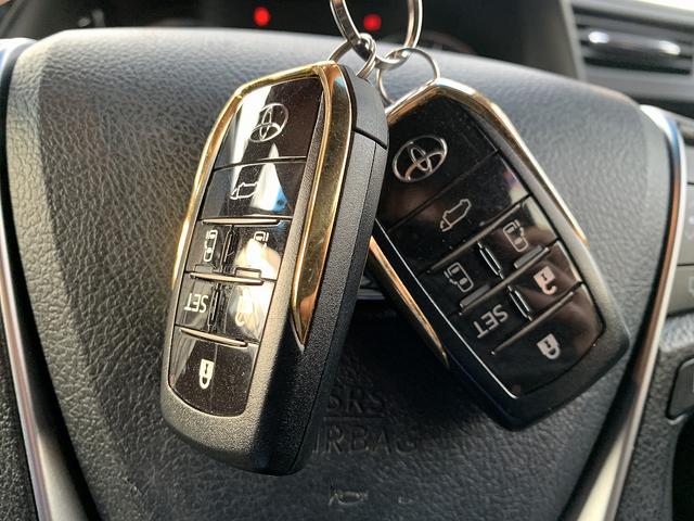 アルファード ２．５Ｓ　タイプゴールド　☆禁煙車☆トヨタセーフティセンス☆　メーカー９インチナビ☆Ｂｌｕｅｔｏｏｔｈ☆バックカメラ☆ＥＴＣ☆前後ドラレコ☆フリップダウンモニター☆トヨタセーフティセンス☆パワーバックドア☆側電動スライドドア☆ウッドコンビハンドル☆試乗ＯＫ（16枚目）