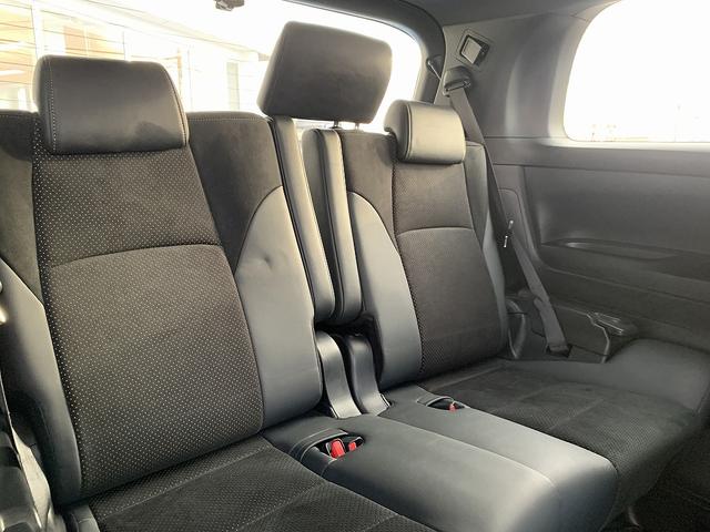 アルファード ２．５Ｓ　タイプゴールド　☆禁煙車☆トヨタセーフティセンス☆　メーカー９インチナビ☆Ｂｌｕｅｔｏｏｔｈ☆バックカメラ☆ＥＴＣ☆前後ドラレコ☆フリップダウンモニター☆トヨタセーフティセンス☆パワーバックドア☆側電動スライドドア☆ウッドコンビハンドル☆試乗ＯＫ（20枚目）