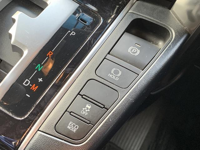 アルファード ２．５Ｓ　タイプゴールド　☆禁煙車☆トヨタセーフティセンス☆　メーカー９インチナビ☆Ｂｌｕｅｔｏｏｔｈ☆バックカメラ☆ＥＴＣ☆前後ドラレコ☆フリップダウンモニター☆トヨタセーフティセンス☆パワーバックドア☆側電動スライドドア☆ウッドコンビハンドル☆試乗ＯＫ（60枚目）