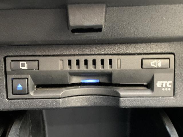 アルファード ２．５Ｓ　タイプゴールド　☆禁煙車☆トヨタセーフティセンス☆　メーカー９インチナビ☆Ｂｌｕｅｔｏｏｔｈ☆バックカメラ☆ＥＴＣ☆前後ドラレコ☆フリップダウンモニター☆トヨタセーフティセンス☆パワーバックドア☆側電動スライドドア☆ウッドコンビハンドル☆試乗ＯＫ（63枚目）