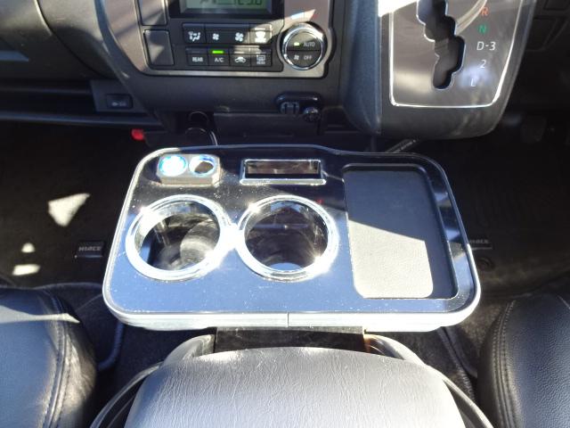 ハイエースバン スーパーＧＬ　ダークプライム　・エアロ・両側パワスラ・純正ナビ・フリップダウンモニター・Ｂカメラ・フルセグＴＶ・ＬＥＤヘッド＋フォグ・ミラー型ドラレコ前後２カメラ・ナビ連動ビルトインＥＴＣ・ファブレスアルミ１８インチ（ＪＷＬ－Ｔ）（27枚目）