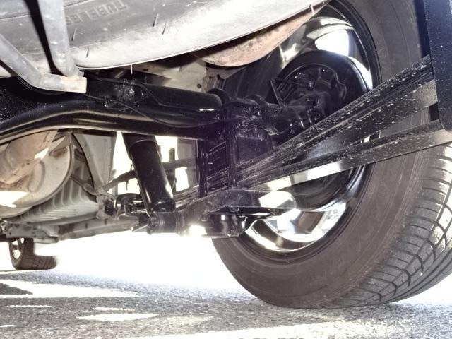 ハイエースバン スーパーＧＬ　ダークプライム　・エアロ・両側パワスラ・純正ナビ・フリップダウンモニター・Ｂカメラ・フルセグＴＶ・ＬＥＤヘッド＋フォグ・ミラー型ドラレコ前後２カメラ・ナビ連動ビルトインＥＴＣ・ファブレスアルミ１８インチ（ＪＷＬ－Ｔ）（70枚目）