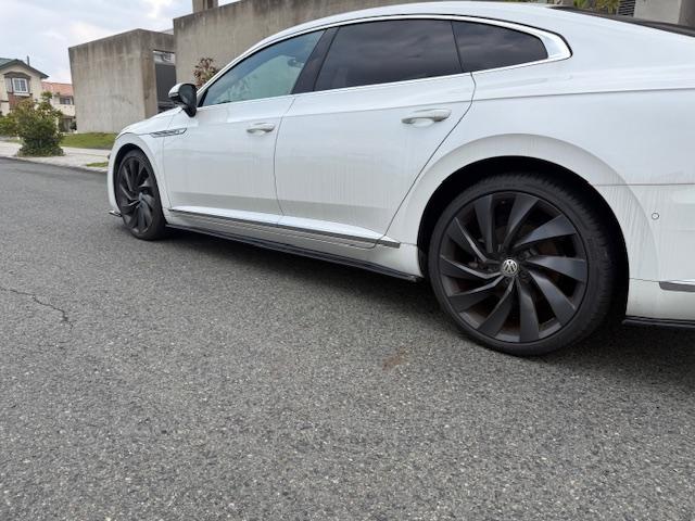 アルテオン ＴＳＩ　４モーション　Ｒラインアドバンス（8枚目）