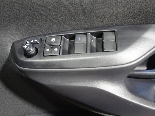 ヤリス Ｚ　メモリーナビ　ミュージックプレイヤー接続可　バックカメラ　衝突被害軽減システム　ＬＥＤヘッドランプ　ワンオーナー　記録簿（38枚目）