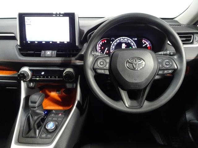 RAV4 アドベンチャー 4WD フルセグ メモリーナビ DVD再生 バックカメラ 衝突被害軽減システム LEDヘッドランプ 記録簿(7枚目)