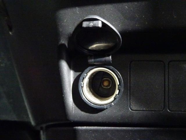 ルーミー カスタムＧ－Ｔ　フルセグ　メモリーナビ　ＤＶＤ再生　バックカメラ　衝突被害軽減システム　オートハイビーム　コーナーセンサー　クルーズコントロール　ＥＴＣ　スマートキー　両側電動スライド　ＬＥＤヘッドランプ　純正アルミ（36枚目）