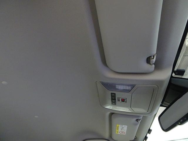 RAV4 G 4WD フルセグ メモリーナビ DVD再生 ミュージックプレイヤー接続可 バックカメラ 衝突被害軽減システム ETC ドラレコ LEDヘッドランプ ワンオーナー フルエアロ 記録簿(23枚目)